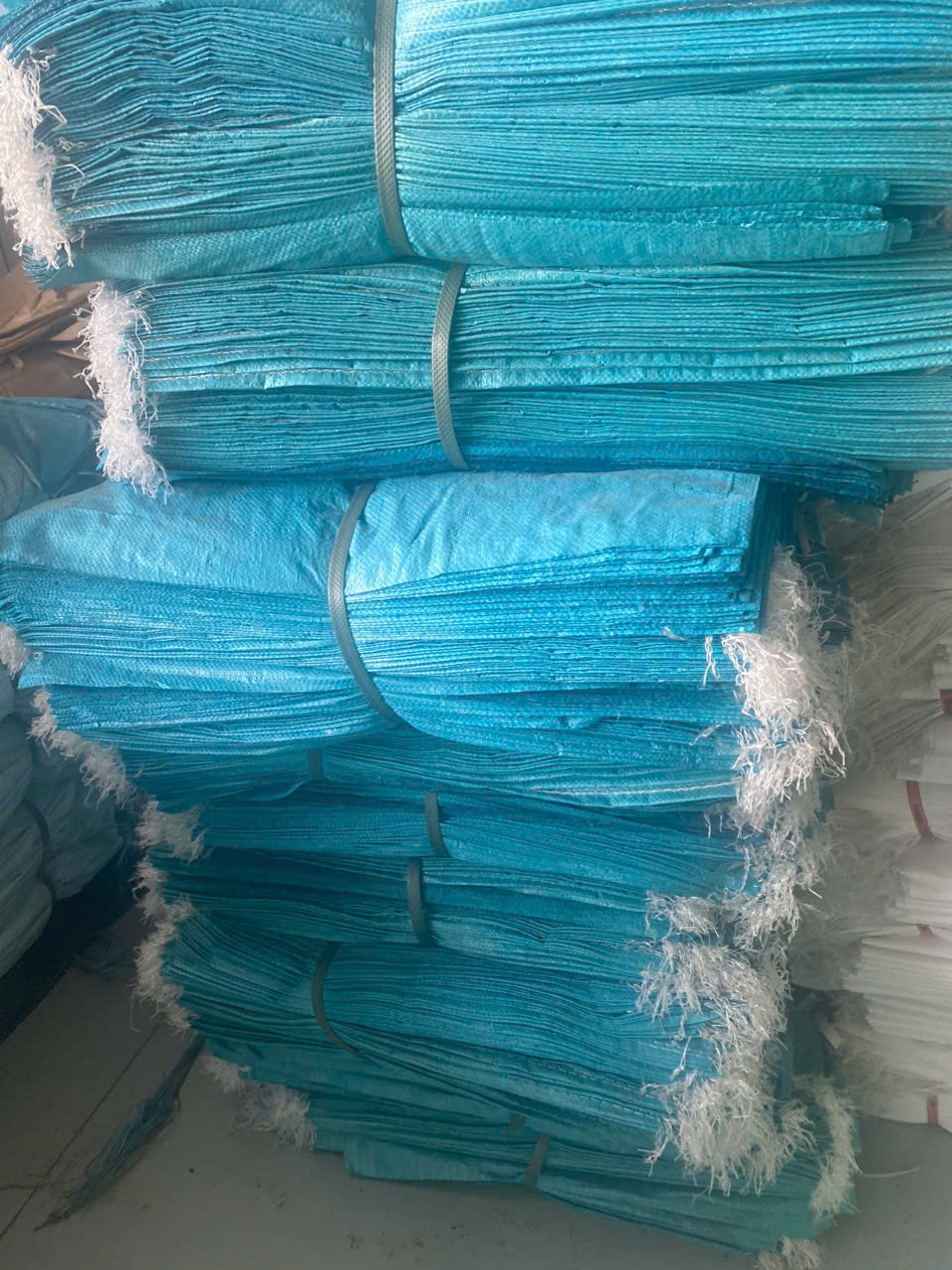 Bao tải xanh dương