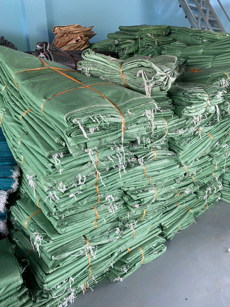 Bao tải xanh dày, viền miệng (KT lớn)